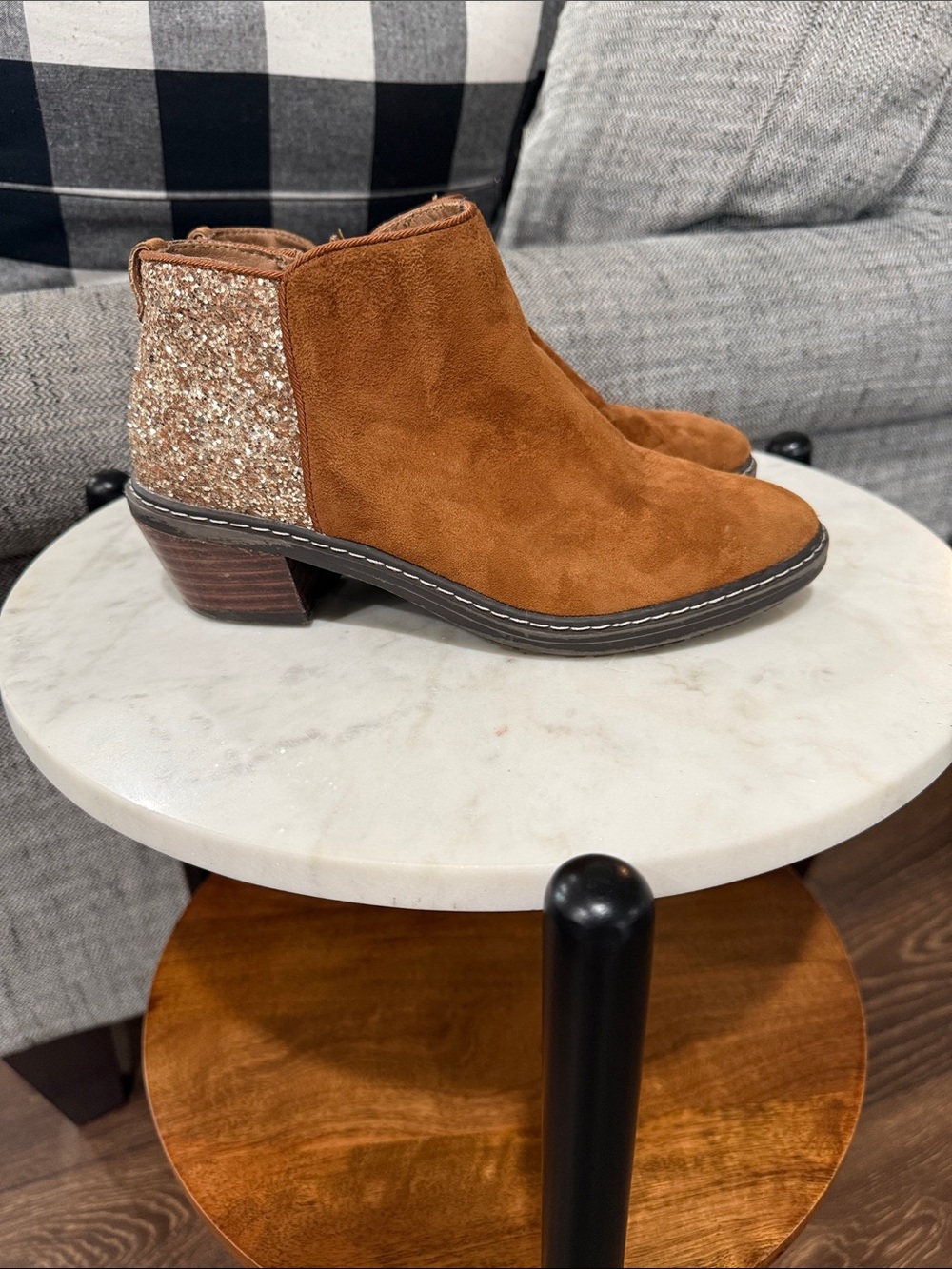Sam Edelman Girl's  Chestnut Suede Ankle Boot with Glitter Heel size 3